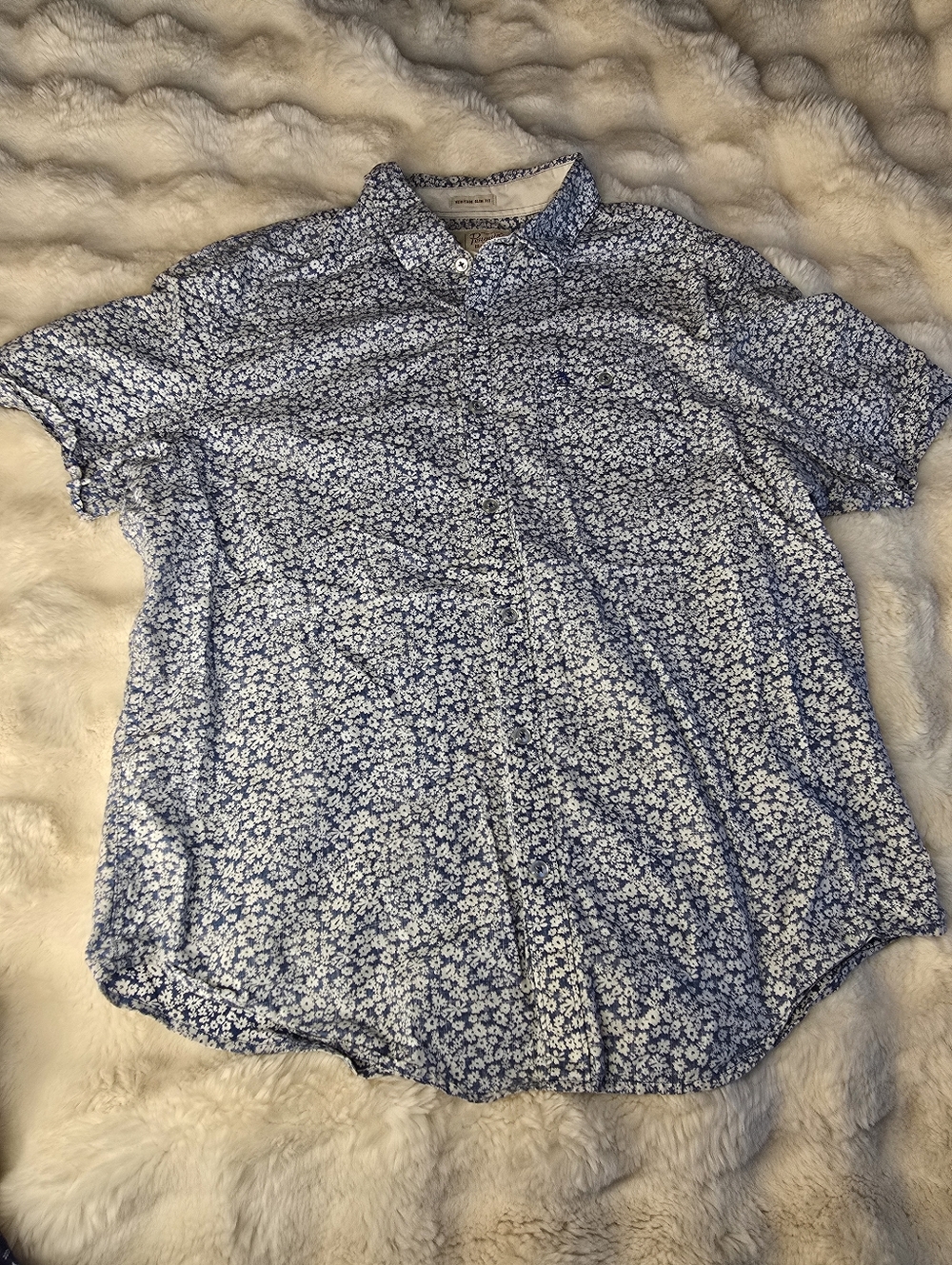 Original Penguin Blue and White Floral Button-Up Shirt - Picture 2 of 3